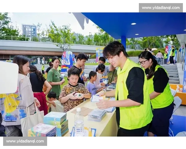 上海体彩快闪燃动全民健身日 七大体验区活力舞动见证美好 上海体彩快闪燃动全民健身日 七大体验区活力舞动见证美好